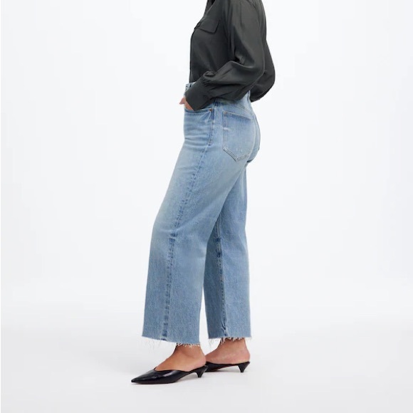 Madewell The Perfect Vintage Wide-Leg Crop Jean in Hallstead Wash - Picture 3 of 9